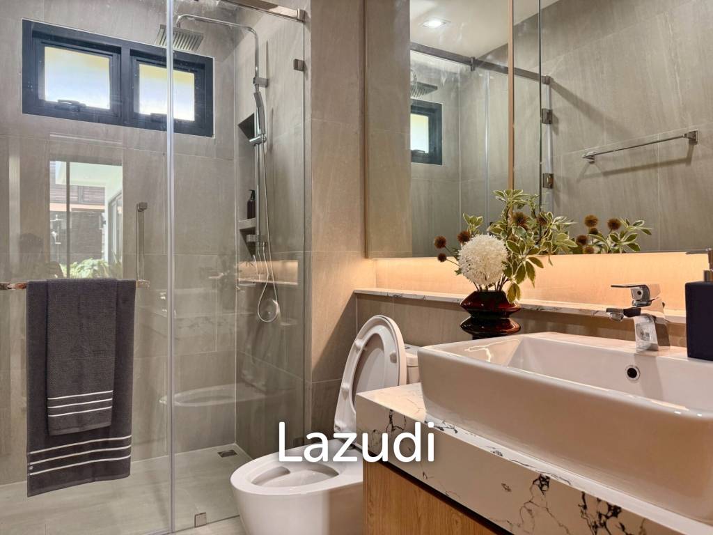 4 Bedrooms 6 Bathrooms 402 SQ.M. Luxury Vista Villa Pattaya