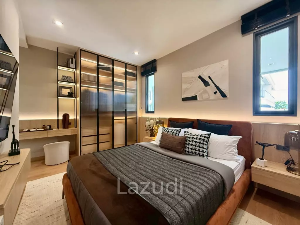 4 Bedrooms 6 Bathrooms 402 SQ.M. Luxury Vista Villa Pattaya