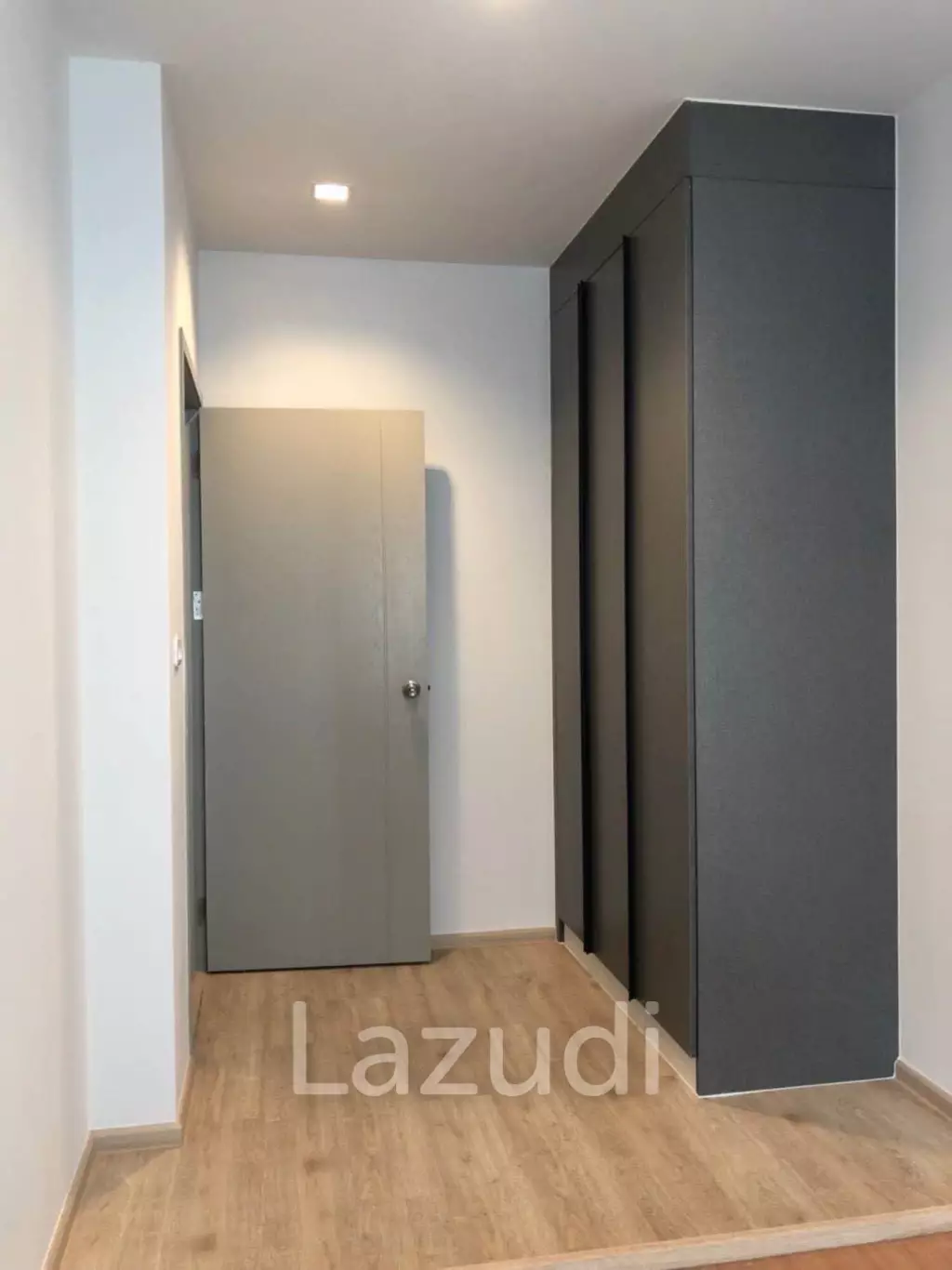 2 Beds 2 Baths 52.96 SQ.M IDEO New Rama 9
