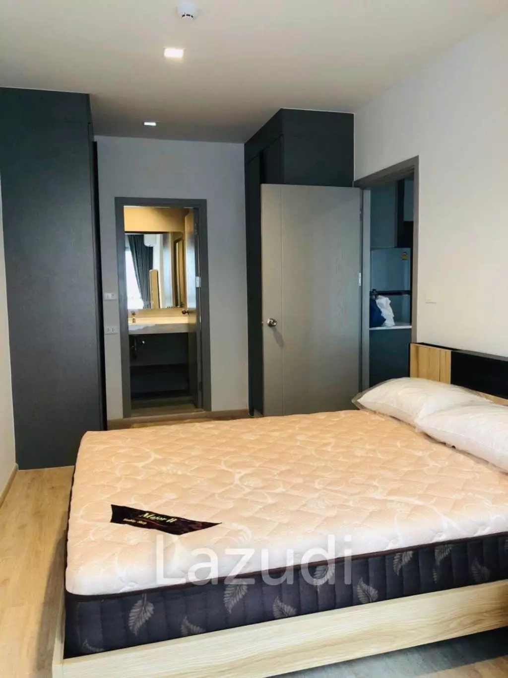 2 Beds 2 Baths 52.96 SQ.M IDEO New Rama 9