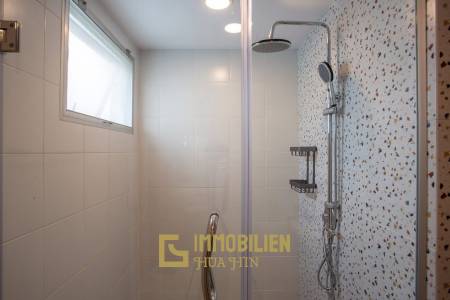 2-Schlafzimmer-Eigentumswohnung in Hua Hin mit Strandzugang