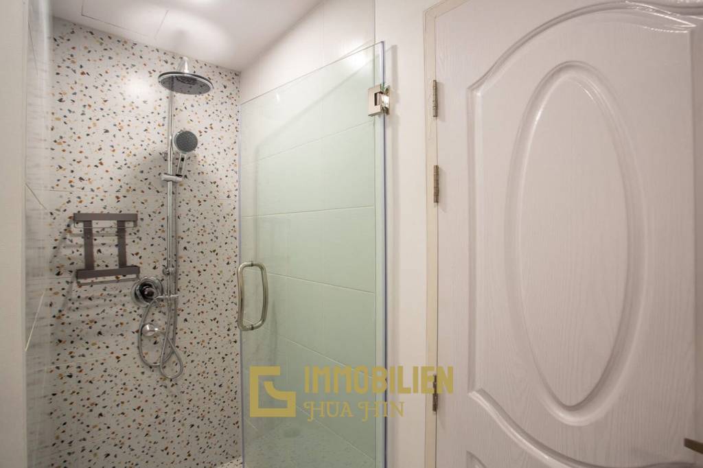 2-Schlafzimmer-Eigentumswohnung in Hua Hin mit Strandzugang