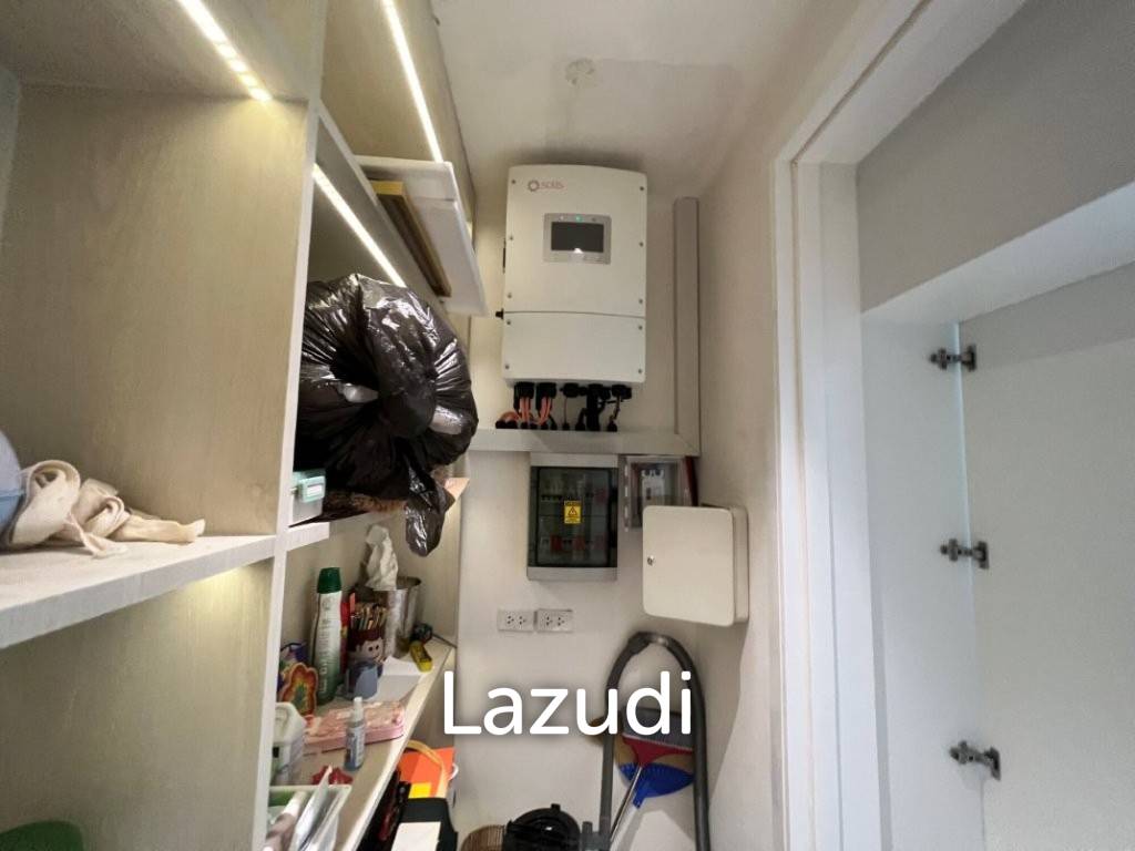 VINEYARDS : Luxury Fully renovated 4 bed pool villa close to town