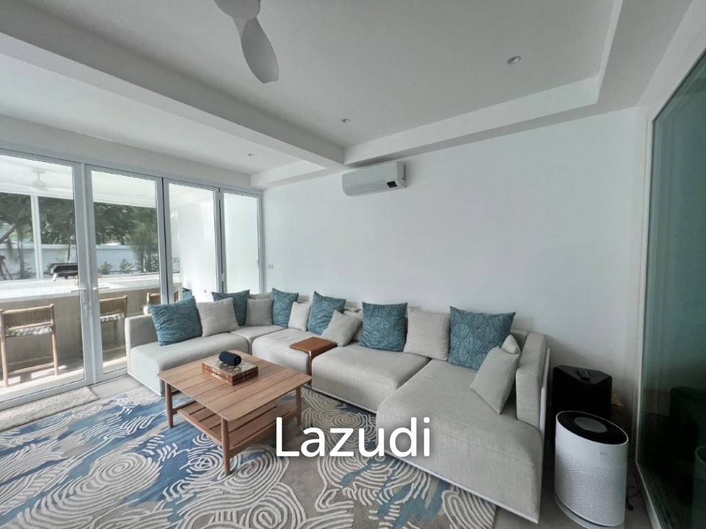 VINEYARDS : Luxury Fully renovated 4 bed pool villa close to town