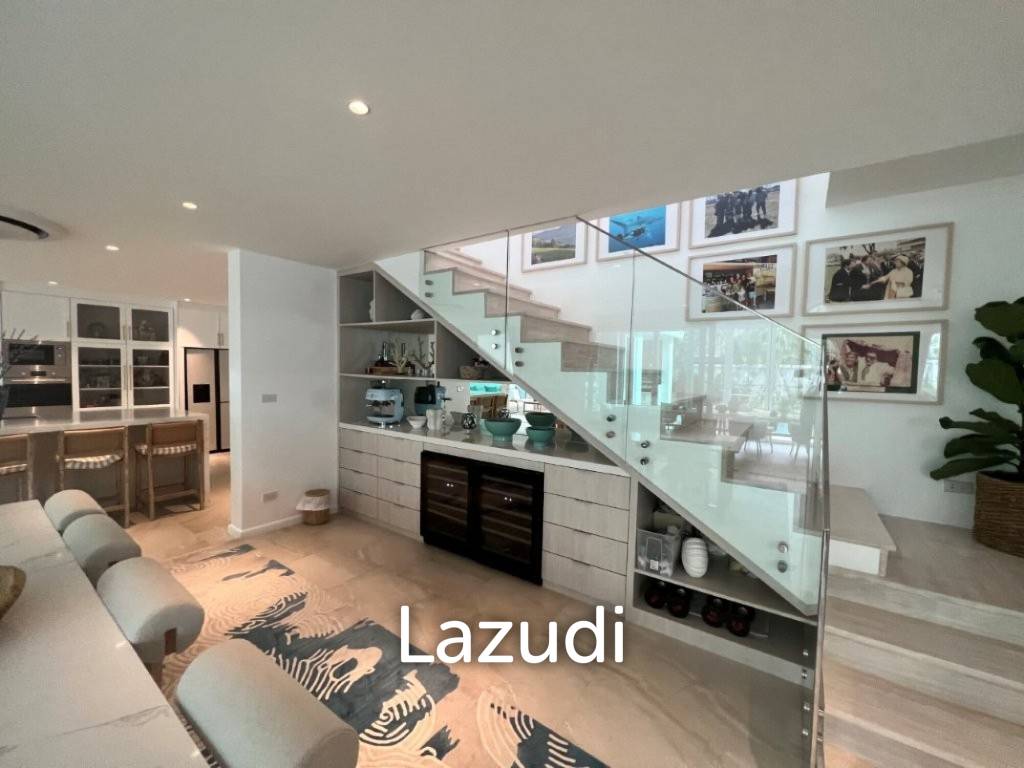 VINEYARDS : Luxury Fully renovated 4 bed pool villa close to town