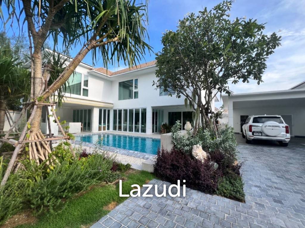 VINEYARDS : Luxury Fully renovated 4 bed pool villa close to town