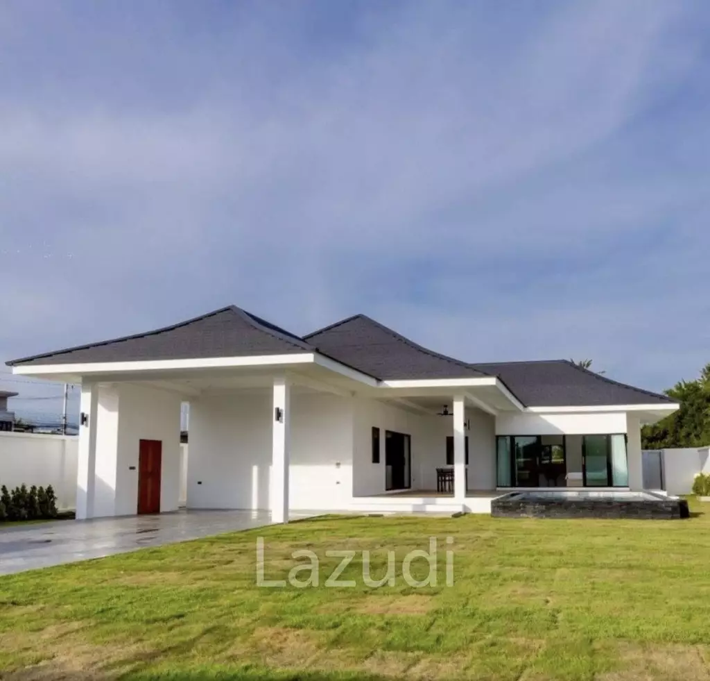 SOI 88 : Good value 3 bed pool villa only 2 available