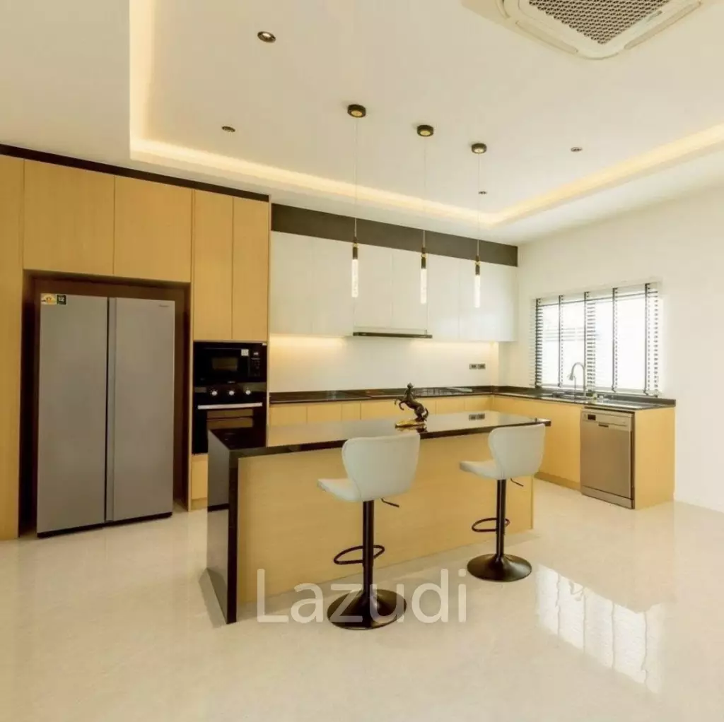 SOI 88 : Good value 3 bed pool villa only 2 available