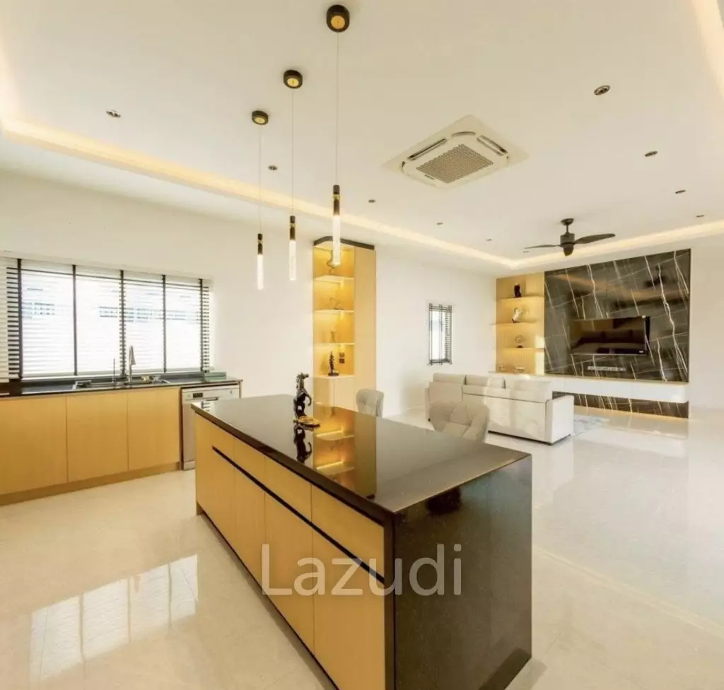 SOI 88 : Good value 3 bed pool villa only 2 available