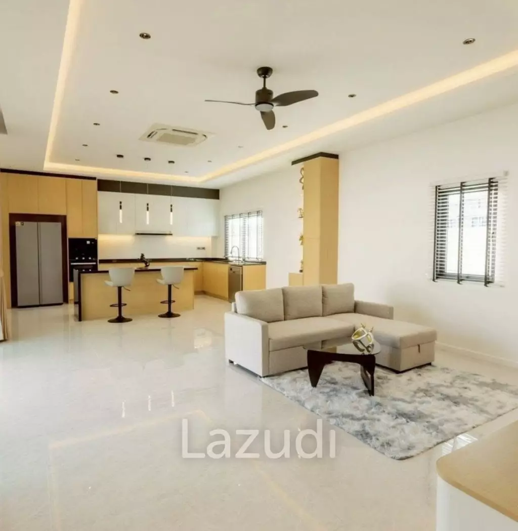 SOI 88 : Good value 3 bed pool villa only 2 available