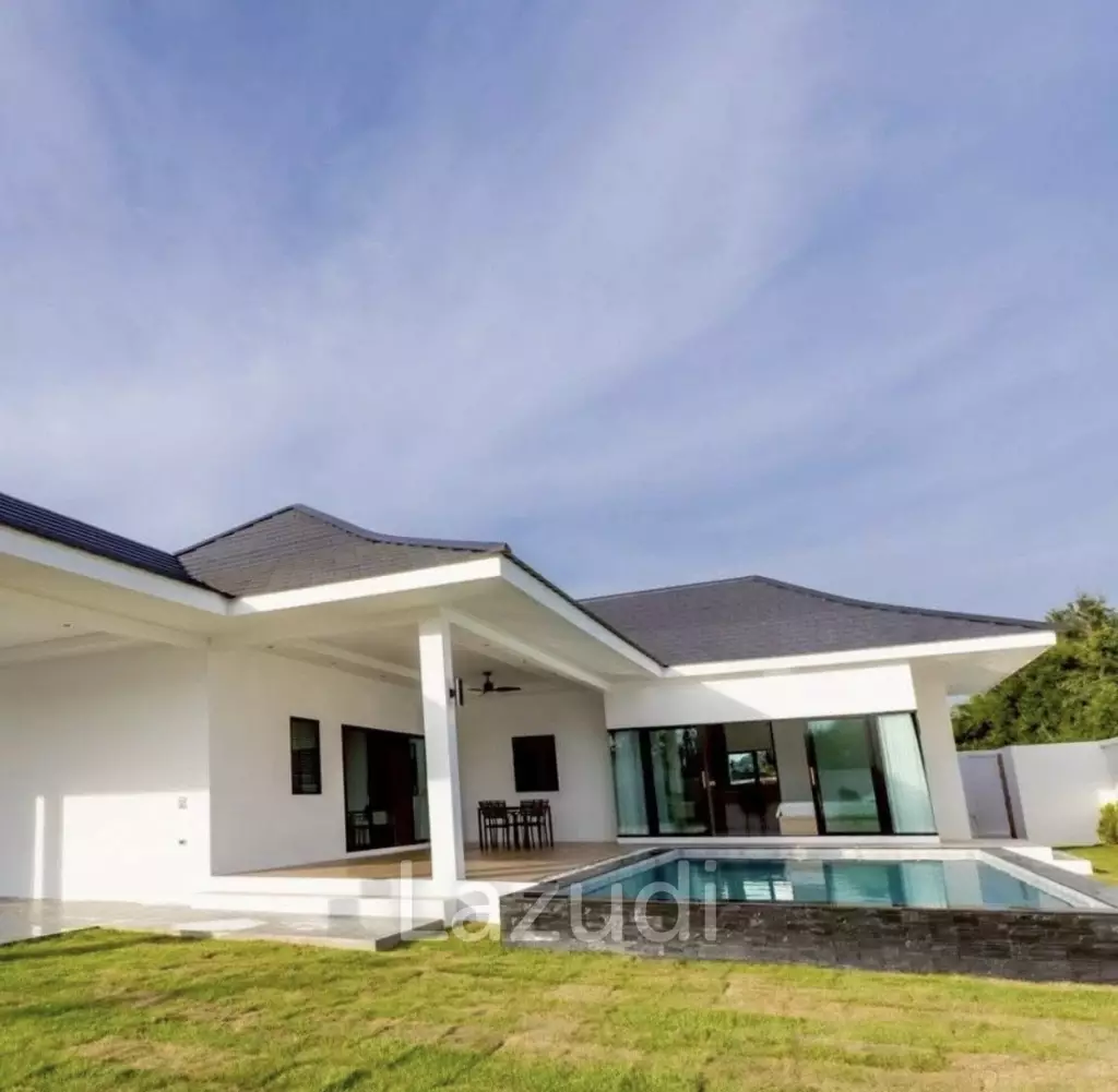 SOI 88 : Good value 3 bed pool villa only 2 available