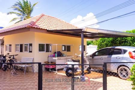 PERFECT HOME AND PET HOTEL : BUSINESS WITH MOUNTAIN VIEWS