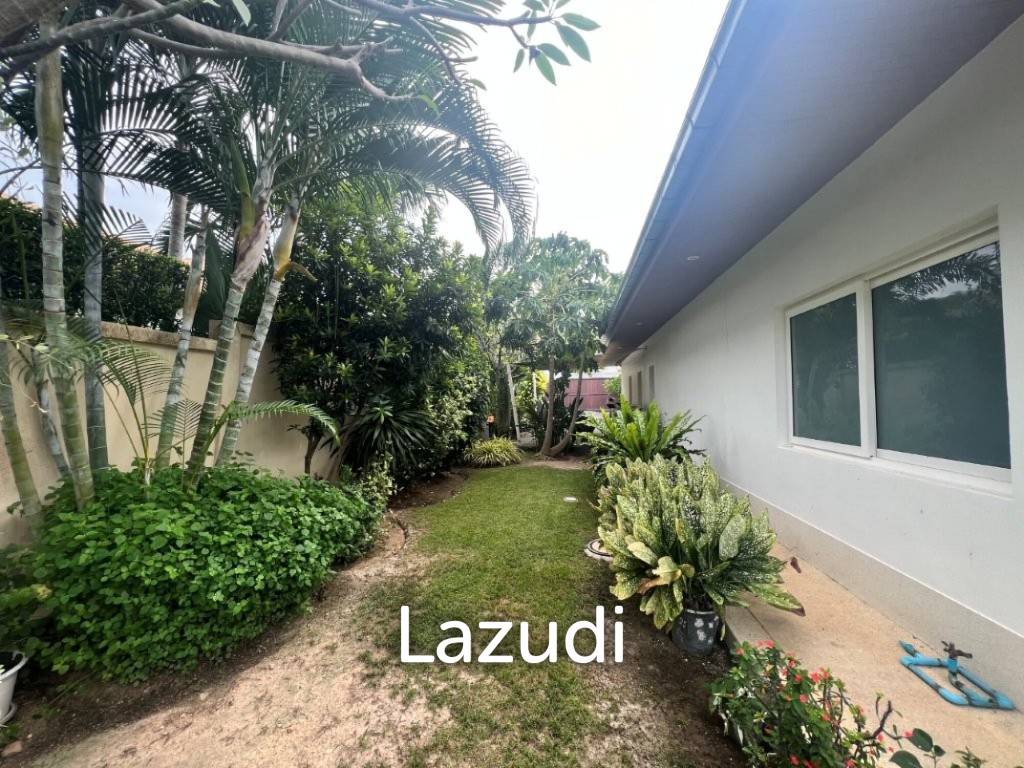 THE VIEWS : Luxury 3 bed pool villa with great views