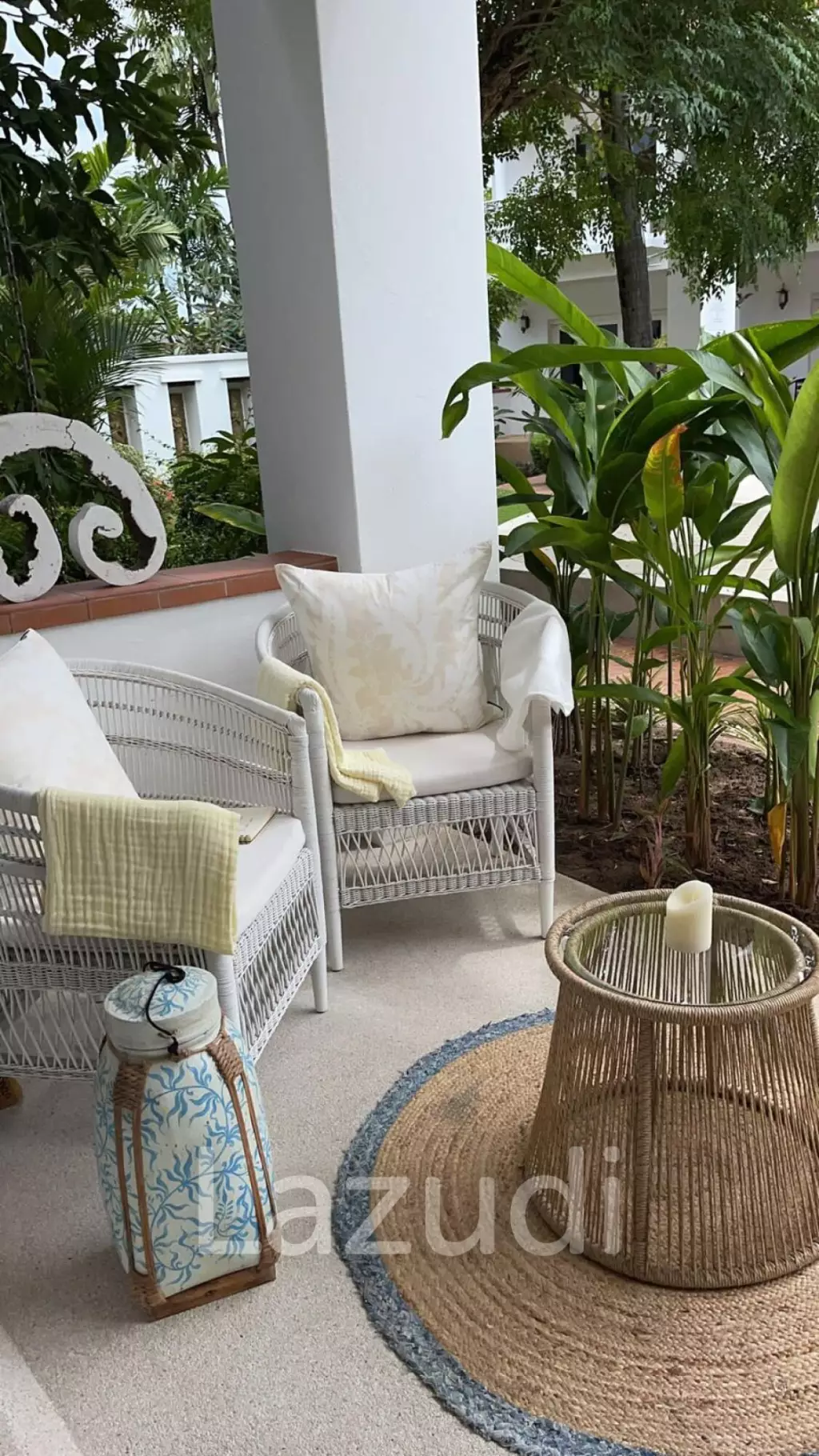 Your tropical retreat with great investment potential!