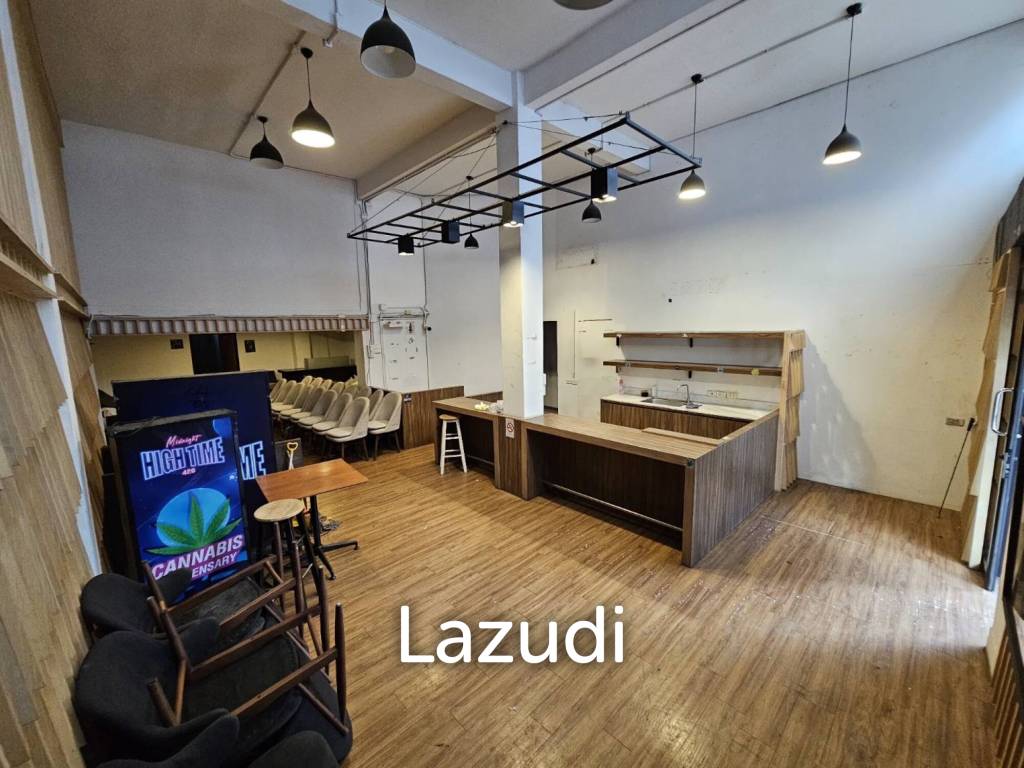 Prime Retail Space with Modern Interiors in Bangkok
