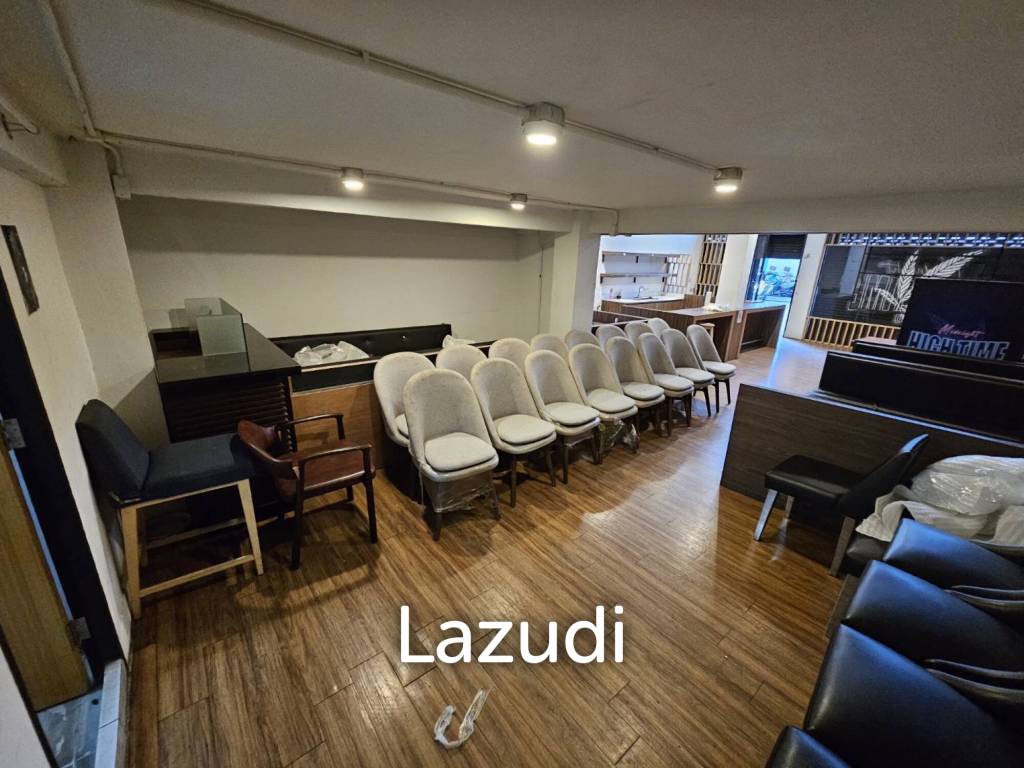 Prime Retail Space with Modern Interiors in Bangkok