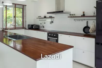 Contemporary 3-Bedroom Villa with Pool – Koh Phangan
