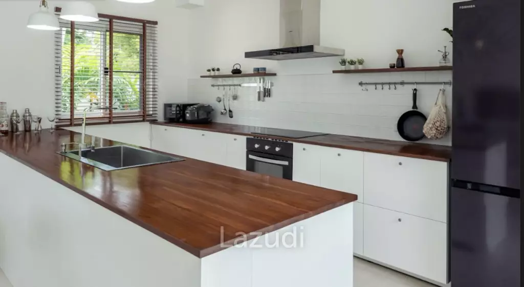 Contemporary 3-Bedroom Villa with Pool – Koh Phangan