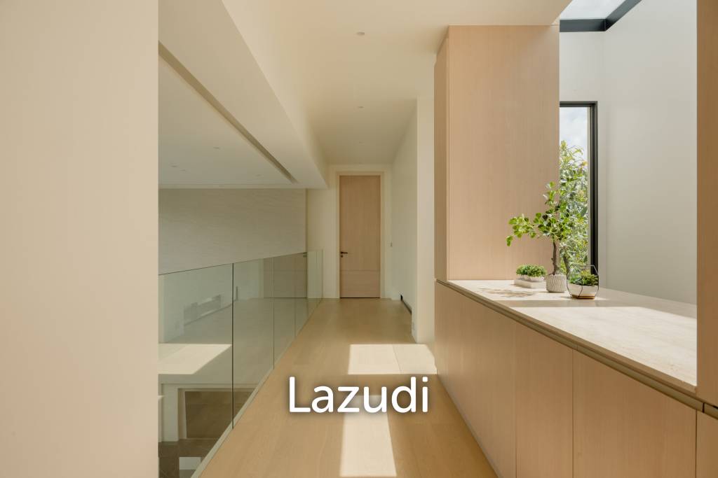 Modern Luxury 4-Bedroom Pool Villa for Rent in Chalong