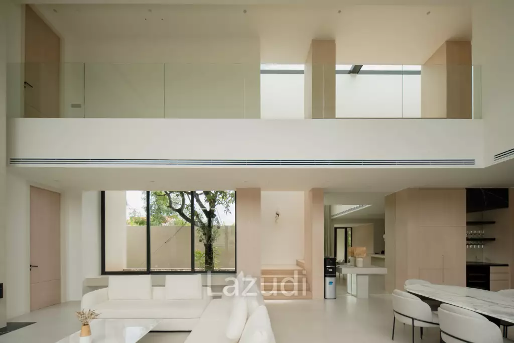 Modern Luxury 4-Bedroom Pool Villa for Rent in Chalong