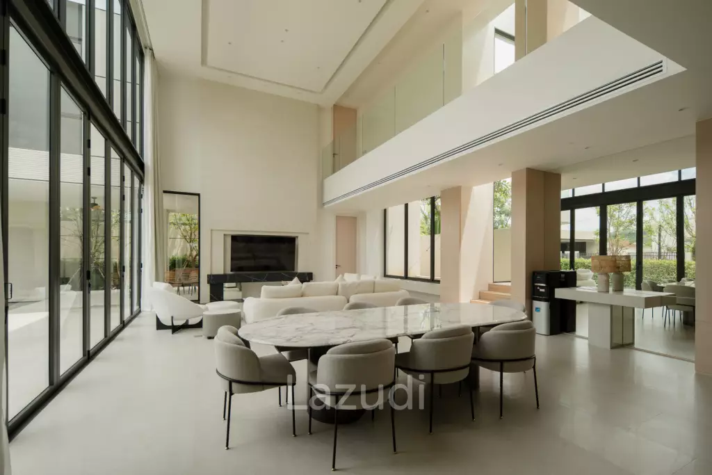 Modern Luxury 4-Bedroom Pool Villa for Rent in Chalong
