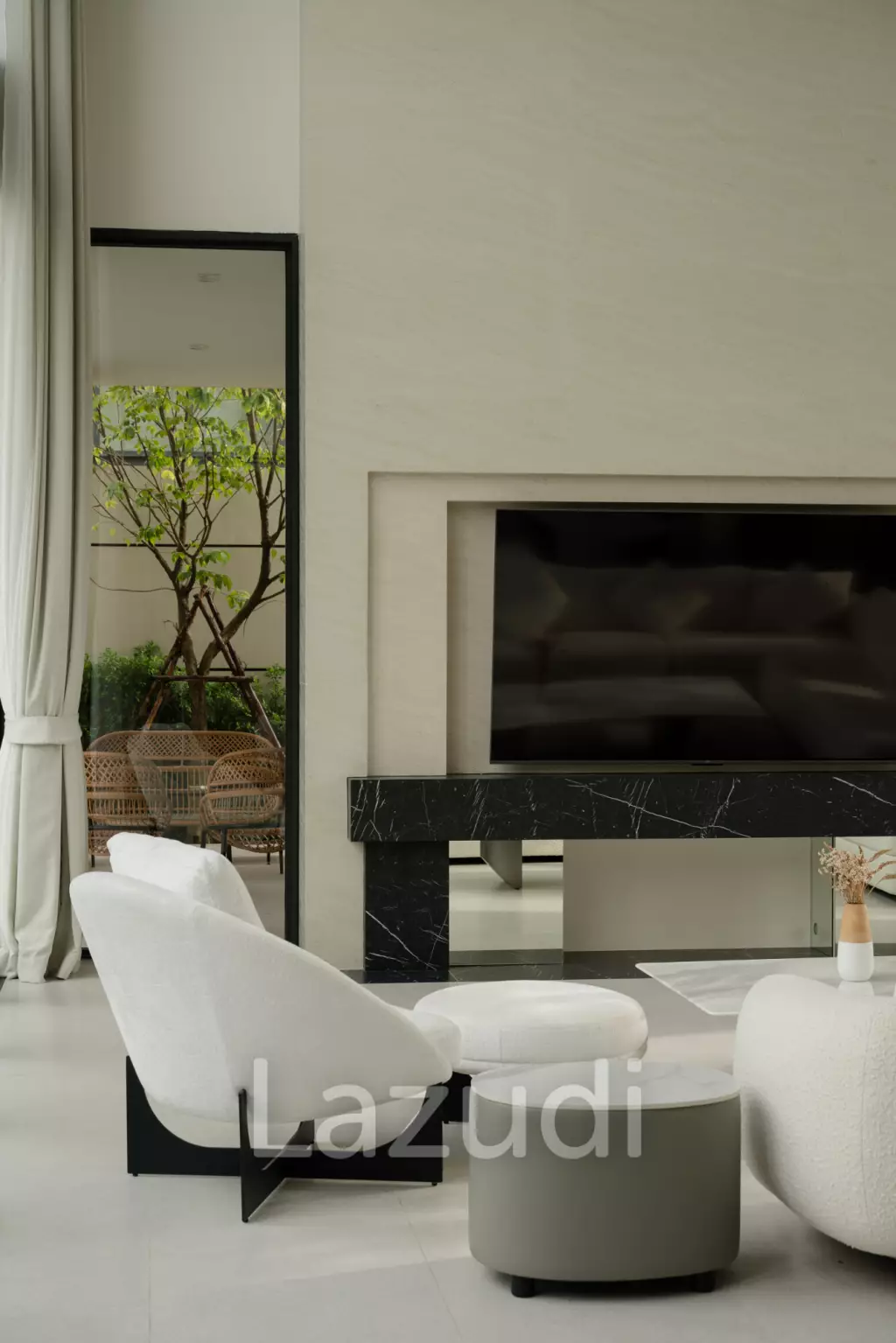 Modern Luxury 4-Bedroom Pool Villa for Rent in Chalong