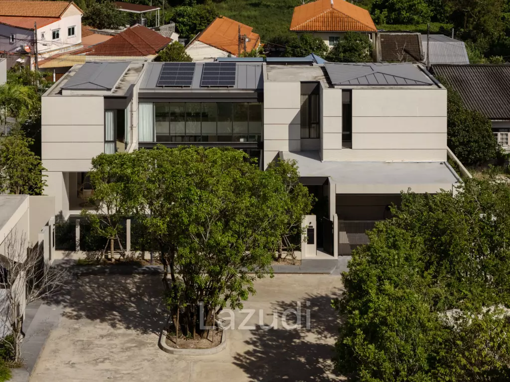 Modern Luxury 4-Bedroom Pool Villa for Rent in Chalong