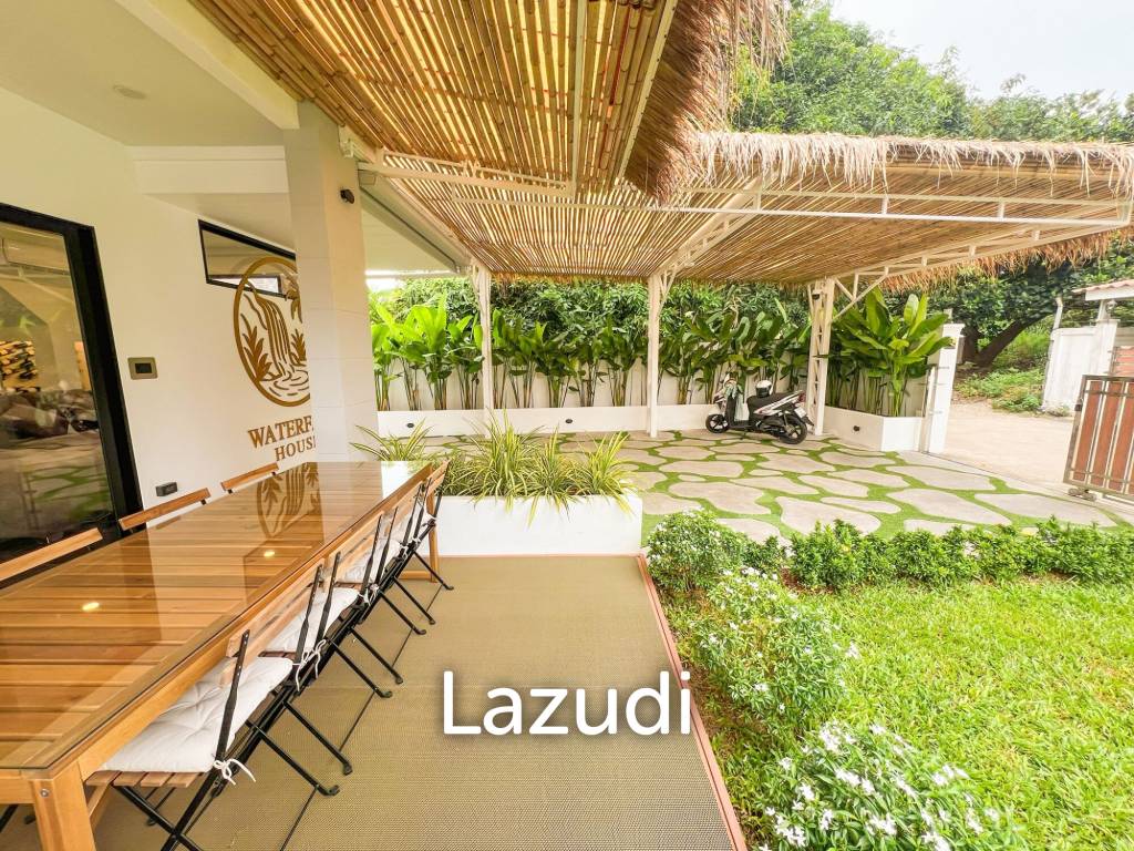 Newly Renovated 5-Bedroom Pool Villa in Bang Rak, Ko Samui