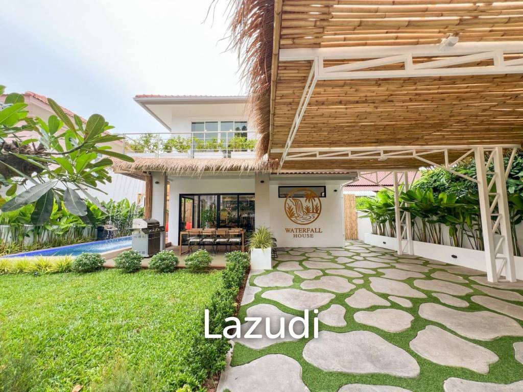 Newly Renovated 5-Bedroom Pool Villa in Bang Rak, Ko Samui