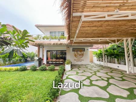 Newly Renovated 5-Bedroom Pool Villa in Bang Rak, Ko Samui