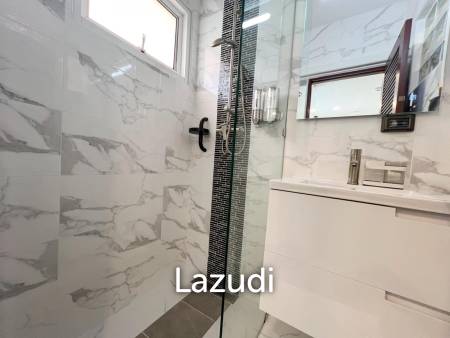 Newly Renovated 5-Bedroom Pool Villa in Bang Rak, Ko Samui