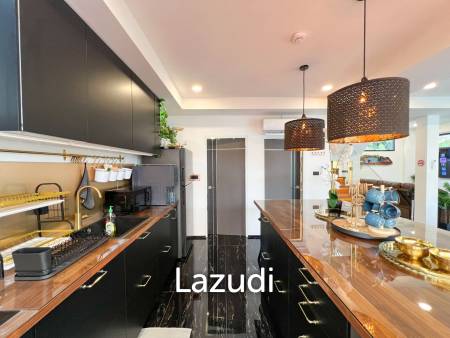 Newly Renovated 5-Bedroom Pool Villa in Bang Rak, Ko Samui