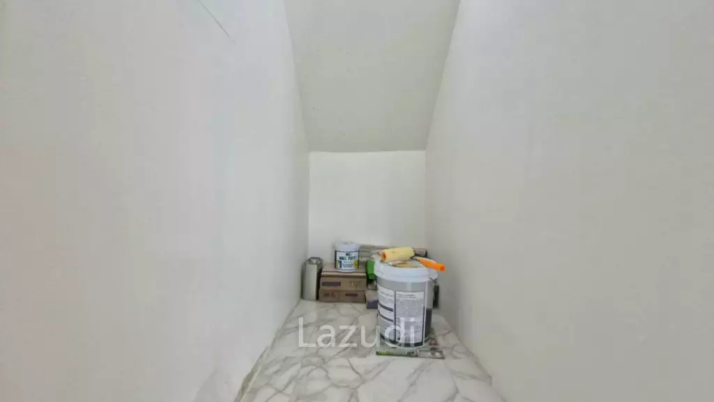 3 Bed 4 Bath 220 SQ.M. Jomtien Beach Paradise