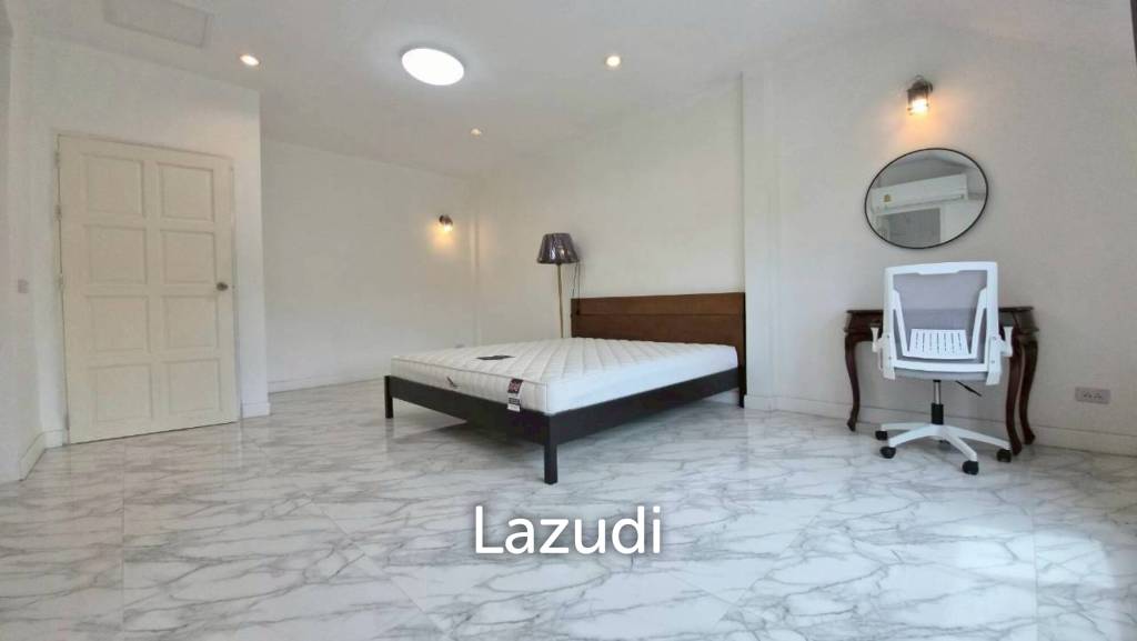 3 Bed 4 Bath 220 SQ.M. Jomtien Beach Paradise