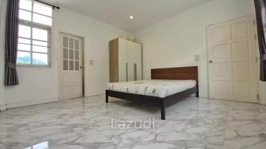 3 Bed 4 Bath 220 SQ.M. Jomtien Beach Paradise