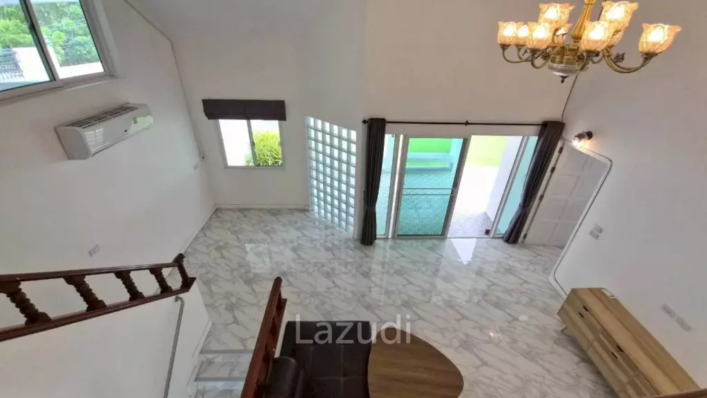 3 Bed 4 Bath 220 SQ.M. Jomtien Beach Paradise