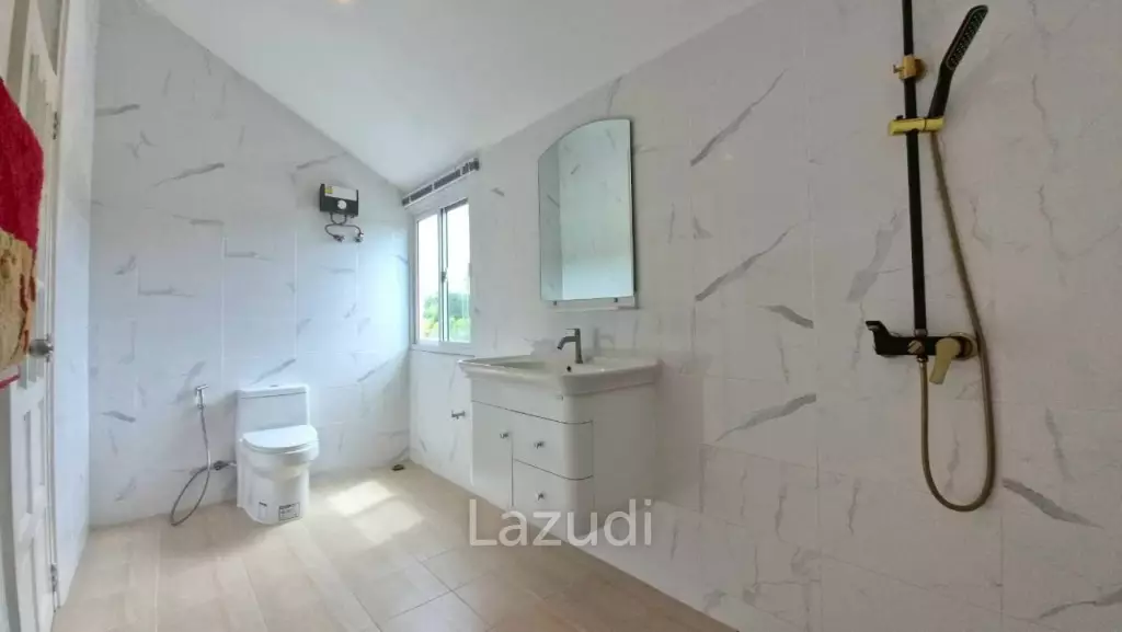 3 Bed 4 Bath 220 SQ.M. Jomtien Beach Paradise