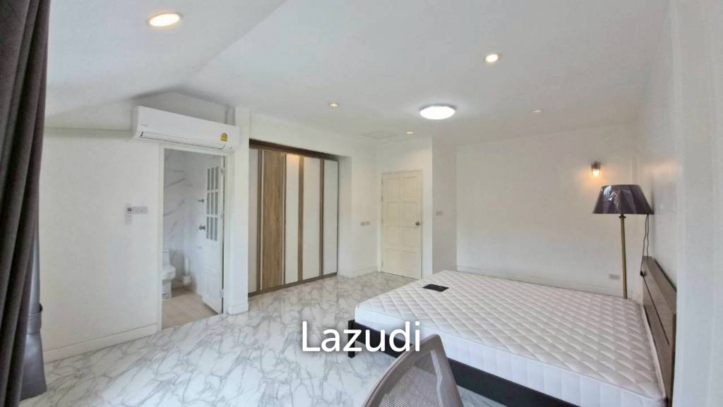 3 Bed 4 Bath 220 SQ.M. Jomtien Beach Paradise