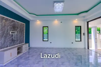BEAUTIFUL SINGLE-STOREY POOL VILLA : 3 bed on soi Rai Land