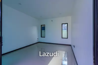 BEAUTIFUL SINGLE-STOREY POOL VILLA : 3 bed on soi Rai Land