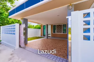 BRAND NEW MODERN SINGLE  VILLA  : 3 bed on soi Rai Land