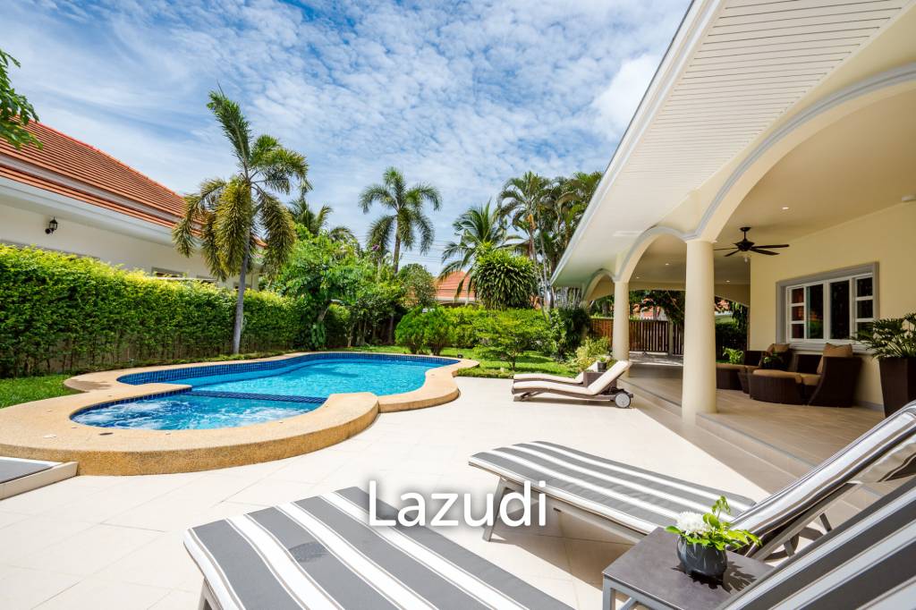 Pool villa with jacuzzi in Nong Khae Hua Hin