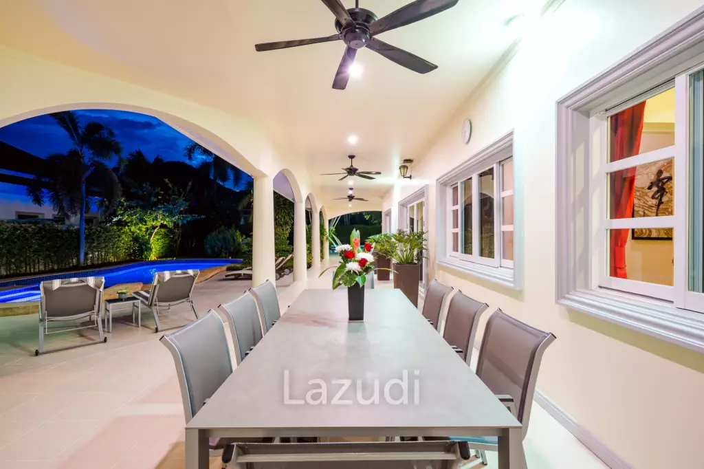 Pool villa with jacuzzi in Nong Khae Hua Hin