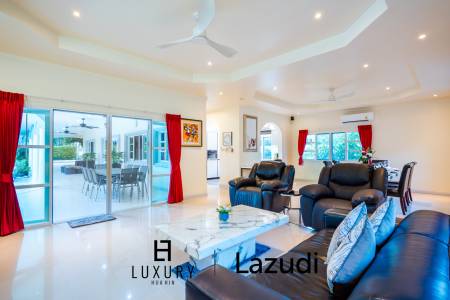 Luxury Villa with Pool Sauna in Hua Hin