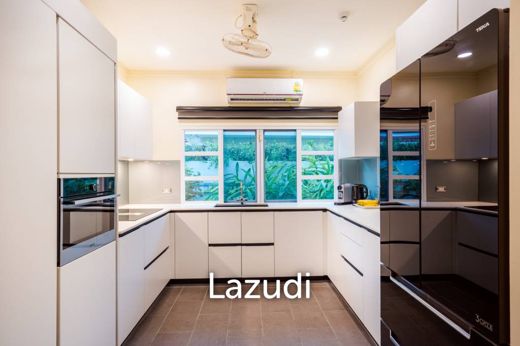 Pool villa with jacuzzi in Nong Khae Hua Hin