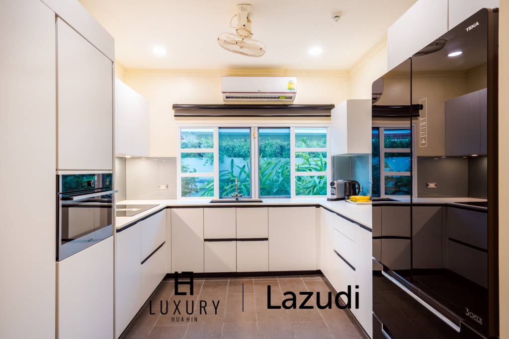 Luxury Villa with Pool Sauna in Hua Hin