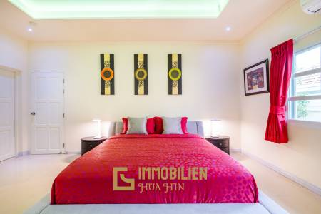 Luxusvilla mit Pool und Sauna in Hua Hin