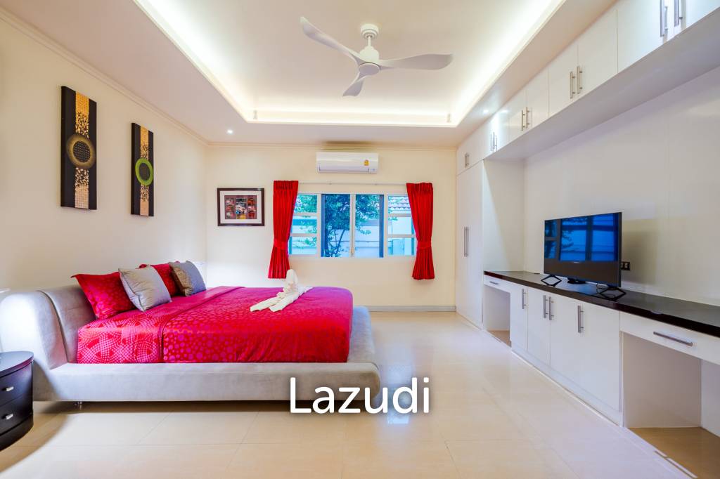 Pool villa with jacuzzi in Nong Khae Hua Hin