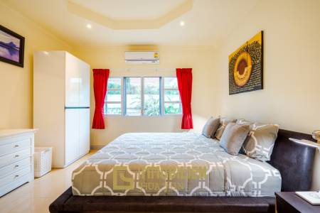 Luxusvilla mit Pool und Sauna in Hua Hin