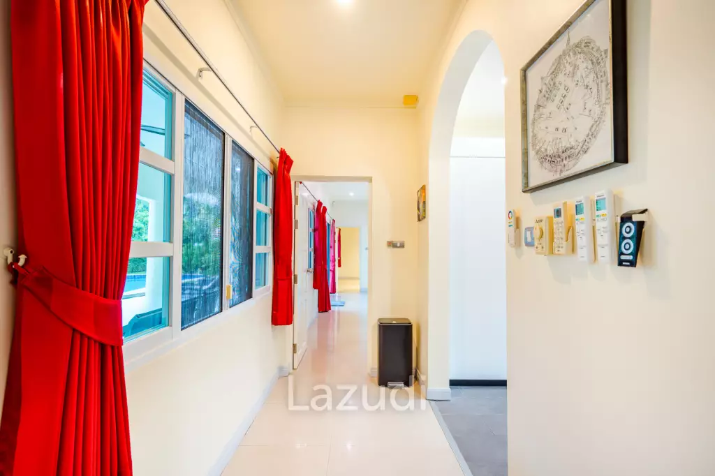 Pool villa with jacuzzi in Nong Khae Hua Hin